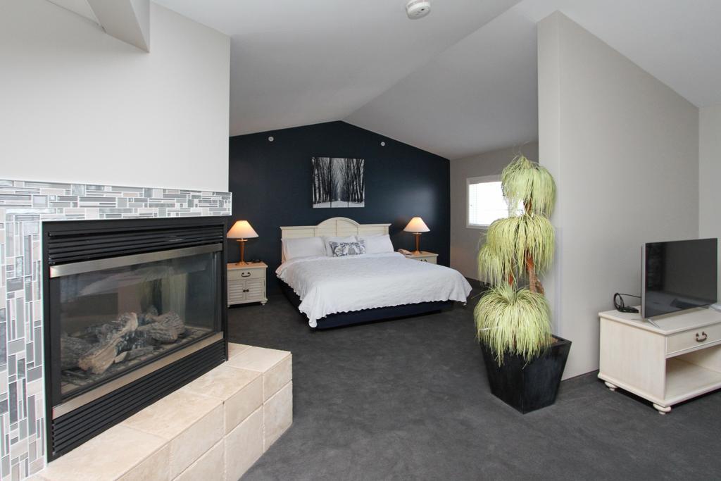 Bay Pointe Inn Orangeville Εξωτερικό φωτογραφία